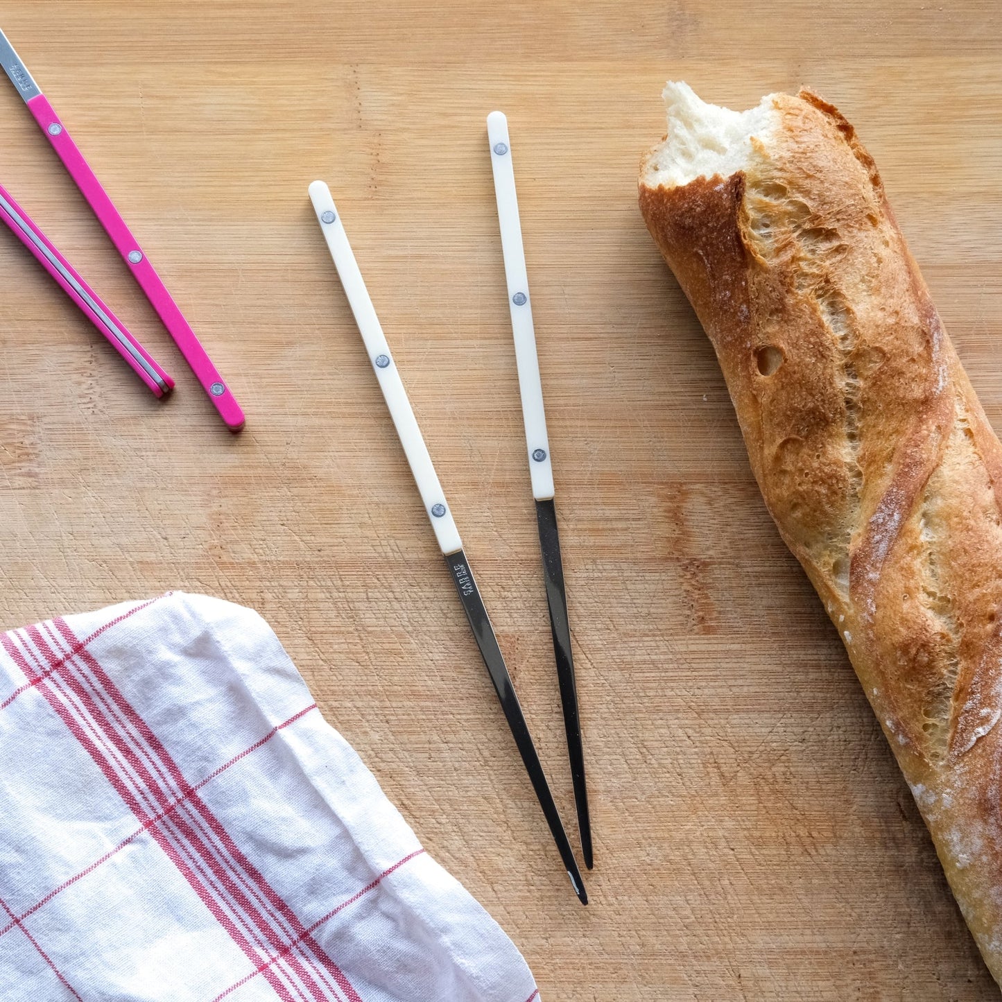 Sabre Paris chopstick pre-order link for Jeesoo