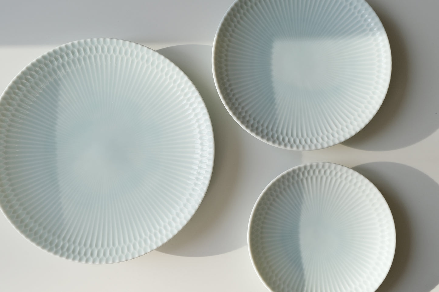 Oda Pottery Ripple Tableware Series Plates Light Blue