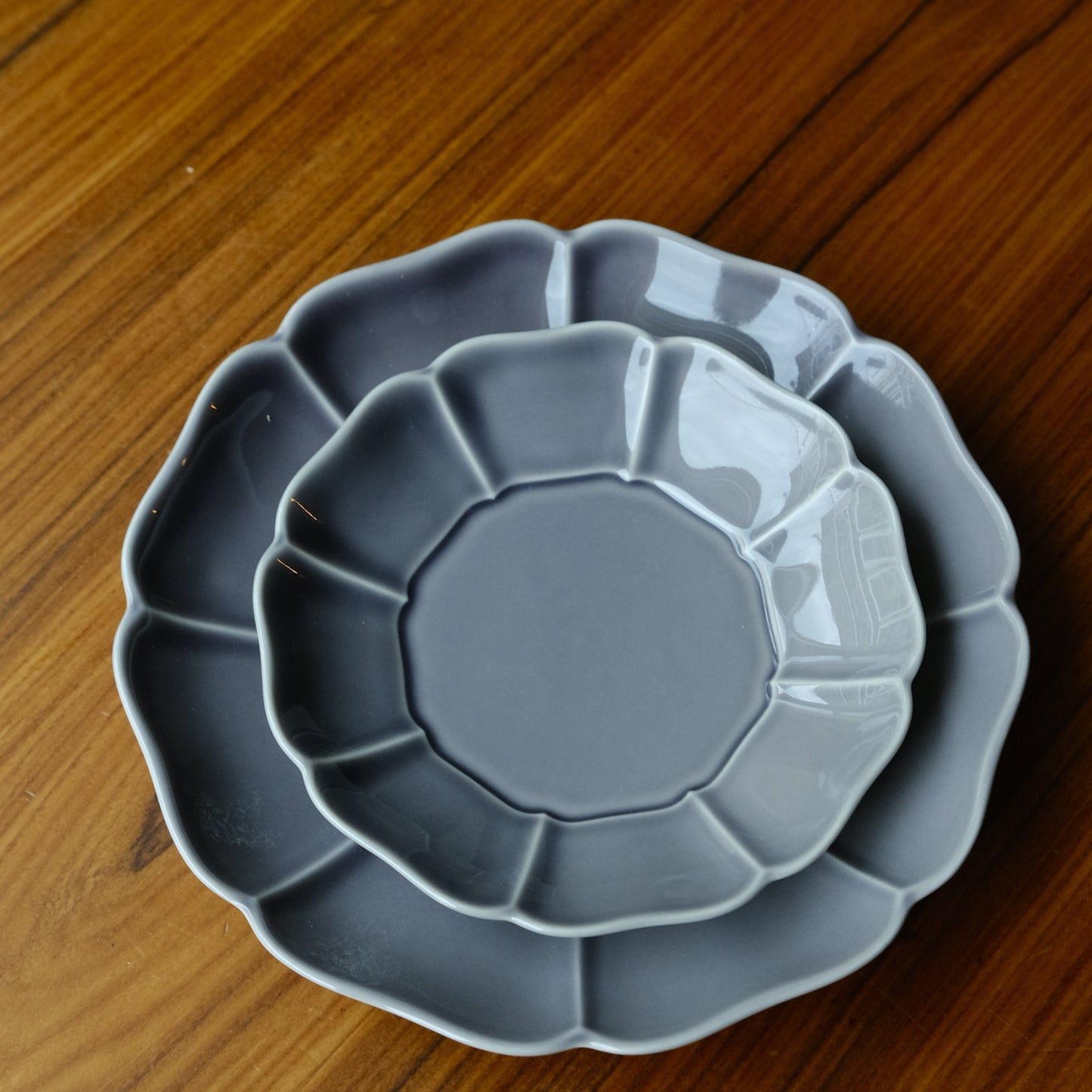 Studio M' Corolle Plate Flower Plate