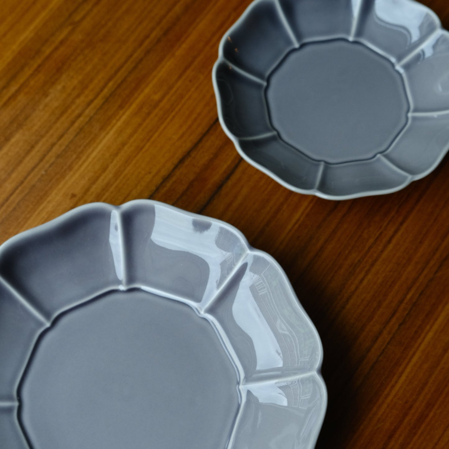 Studio M' Corolle Plate Flower Plate
