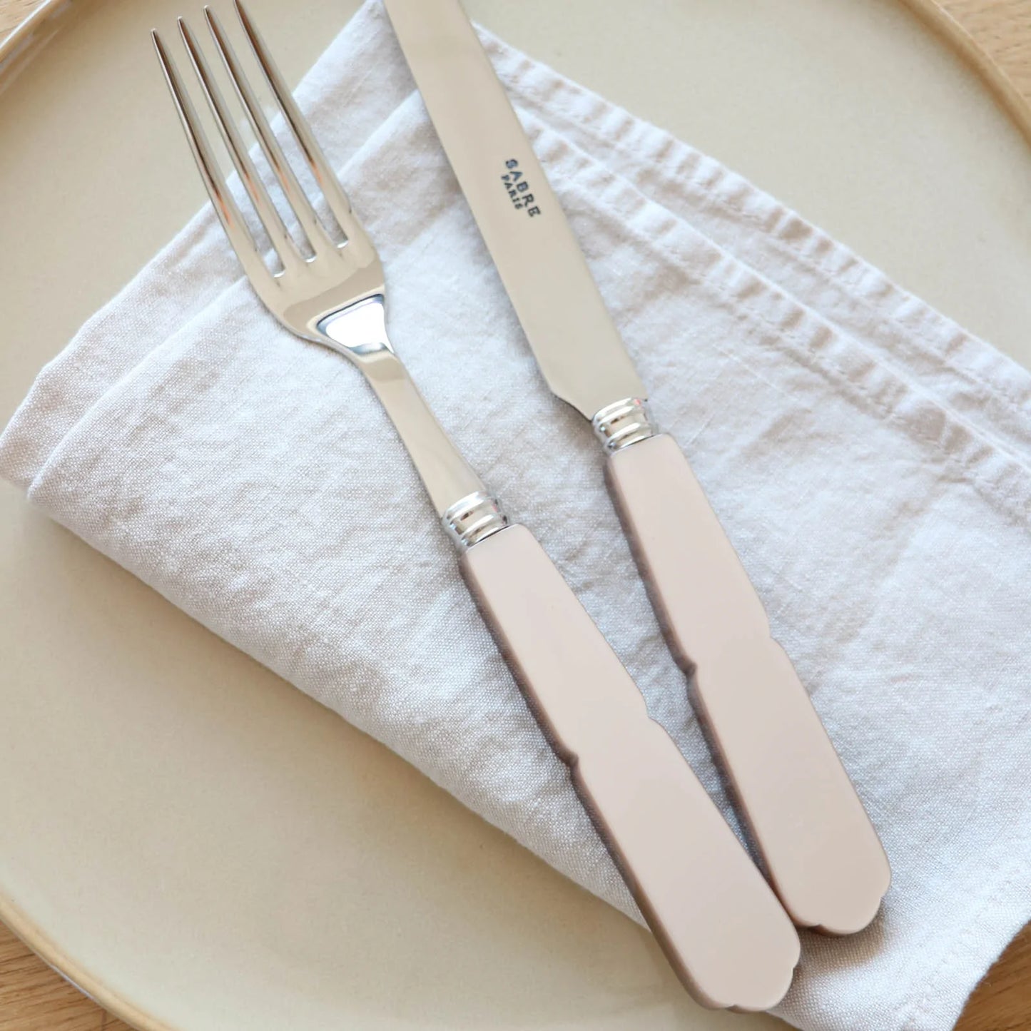 Gustave Pearl Dinner Flatware