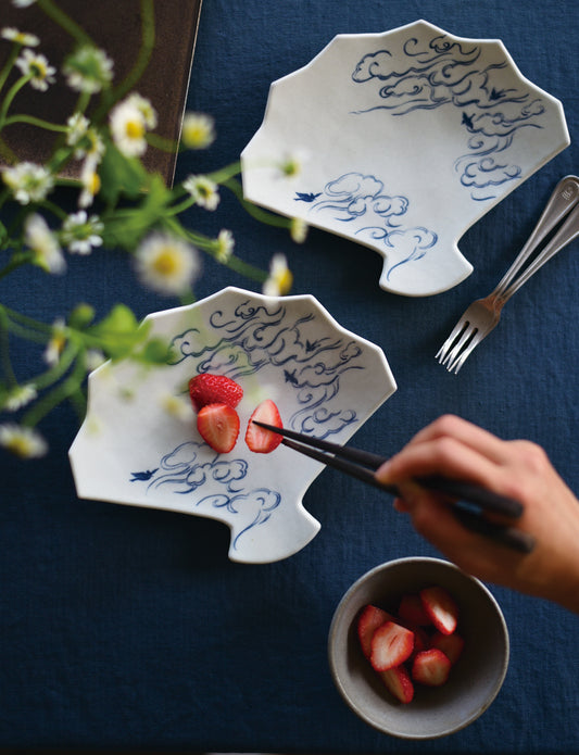 Studio M' Seifu Folding Fan Shaped Plate