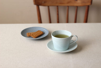 Oda Pottery Ripple Tableware Series Plates Light Blue