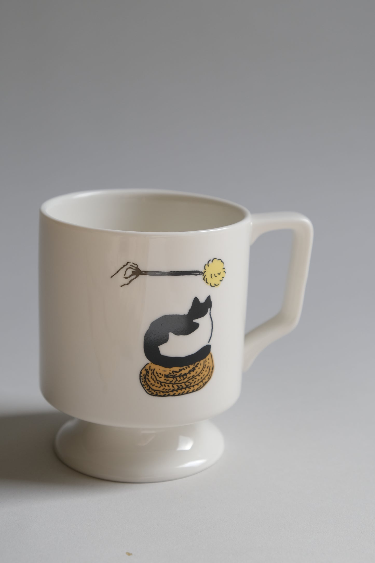 Goblet Style Mug Cat