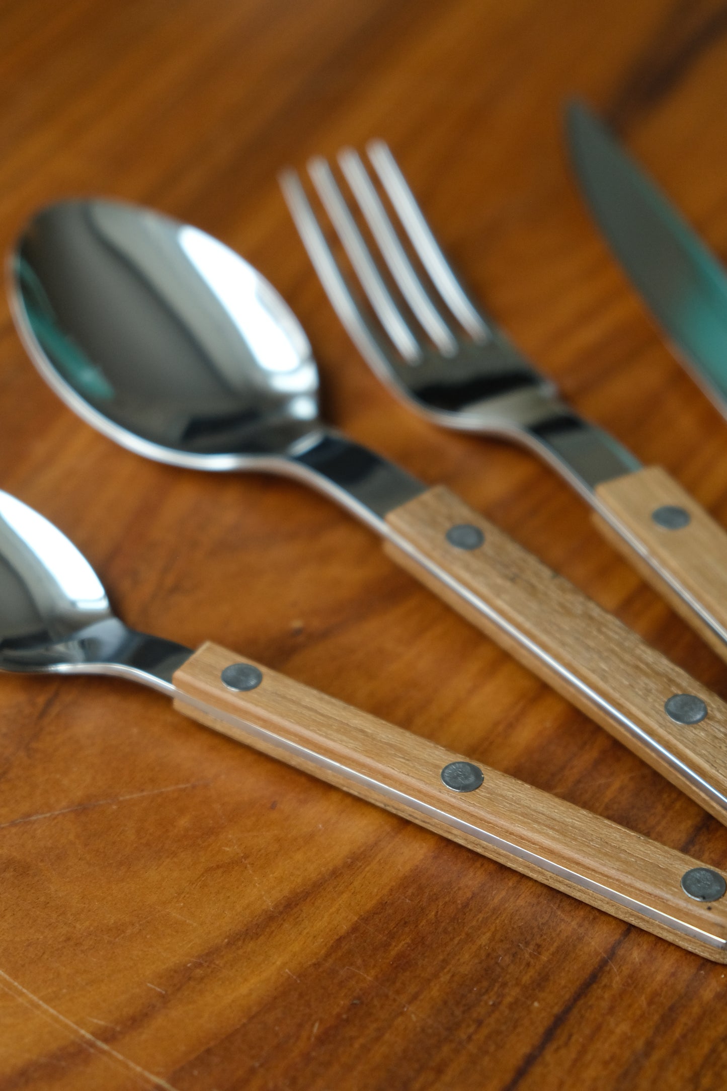 Bistrot Solid Teak Flatware