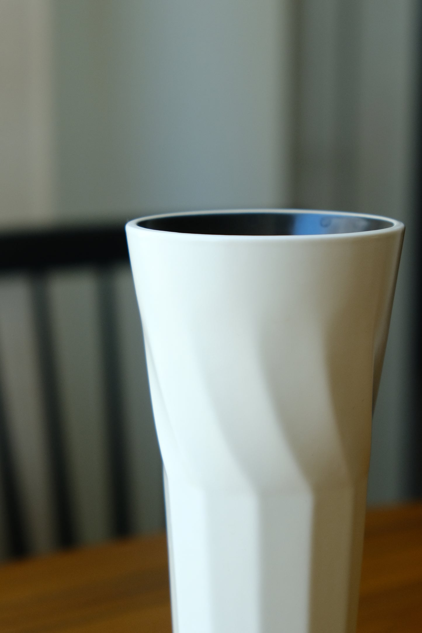 Quan Han Yu Handmade Flower Vase