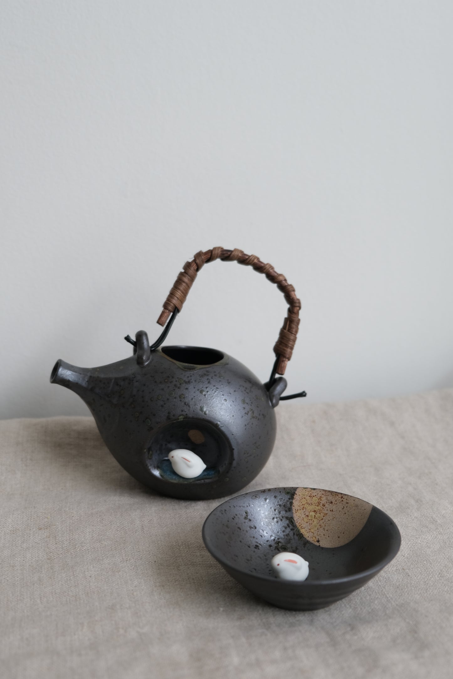 Moon Viewing Rabbit Cold Sake / Tea Bottle Hasami Ware