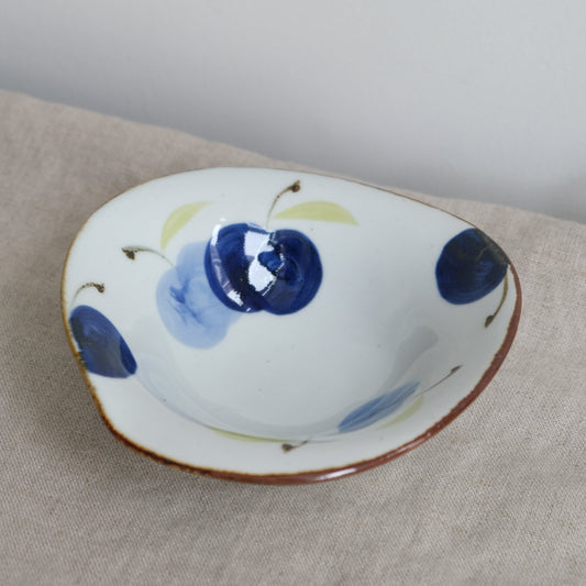 Green Apple Large Bowl Hasami ware