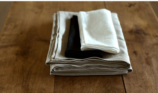 Studio M' 100% Linen Table Cloth