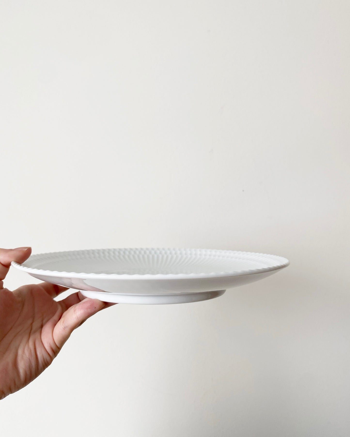 Oda Pottery Ripple Tableware Series Plates White